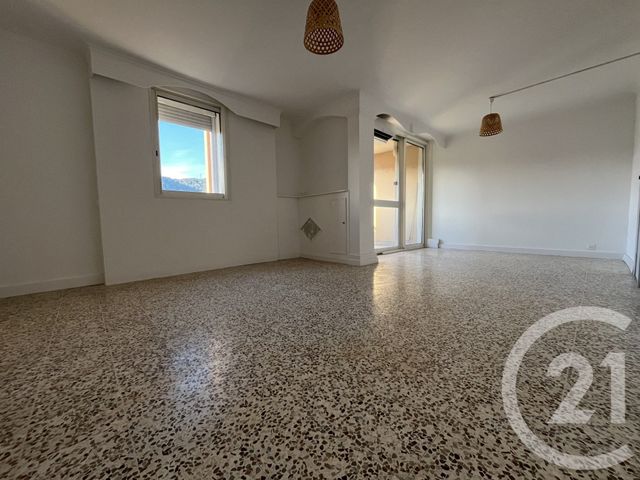 Appartement F3 à louer - 3 pièces - 68.0 m2 - ALES - 30 - LANGUEDOC-ROUSSILLON - Century 21 Impact Immobilier